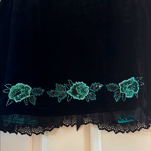 Vintage Nanette Lapore Gypsy Rose Velvet & Embroidered Jacket - EUC - Size 0 - Picture 6 of 8